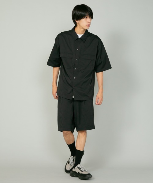【美品】unitement ブラックシャツ Lサイズ 67a08d1f5e4d4.webp