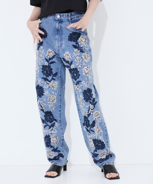 今期 新品！ CLANE FLOWER EMBROIDERY PANTS 刺繍 クラネ CLANE FLOWER EMBROIDERY PANTS （BEIGE