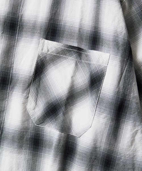 「HINSON」 半袖Tシャツ MEDIUM ブラック メンズ_画像3