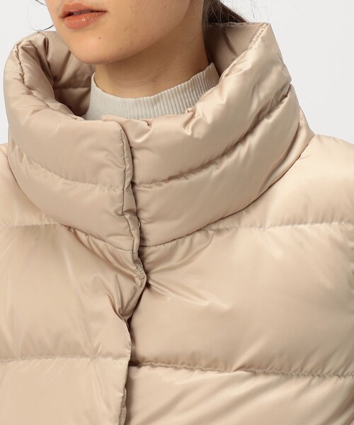 Herno アイボリー ダウンジャケット HERNO（ヘルノ） ダウンジャケット PI001952D 12017Z レディース