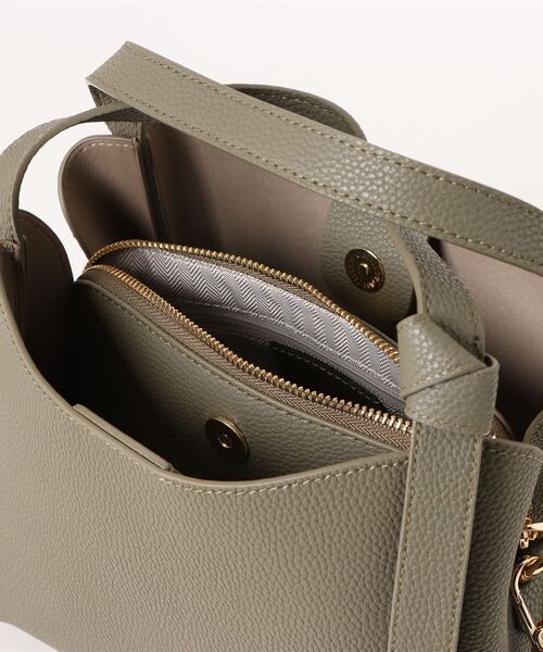 【Ｆニーナ商品】 NiiNa（ニーナ）の「【NiiNa】【高品質牛革】2wayワンハンドルクロス