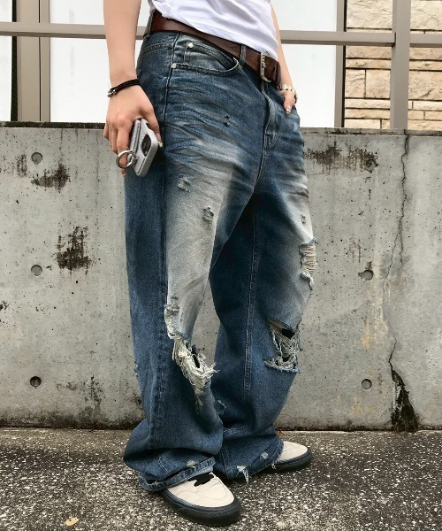 【Chikashitsu +】ダメージワイドデニムパンツ Chikashitsu+（チカシツプラス） ワイドパンツ ジーンズ 「Chikashitsu