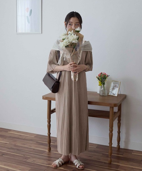 ワンピース セルフカットプリーツワンピース : ZOZOTOWN Yahoo!店