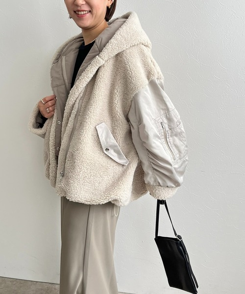 ✳︎スリーフォー✳︎DECEMBERMAY✳︎フード付きブルゾン✳︎ ✳︎スリーフォー✳︎DECEMBERMAY✳︎フード付きブルゾン