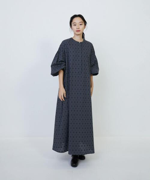 LOISIR ワンピース 小紋柄カットジャカードワンピース