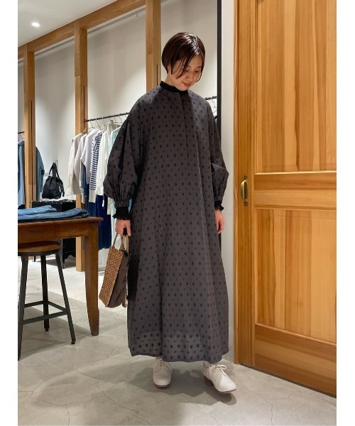 LOISIR コットンチェアーモチーフカットジャカードワンピース 小紋柄カットジャカードワンピース｜BIGI online store - ビギ