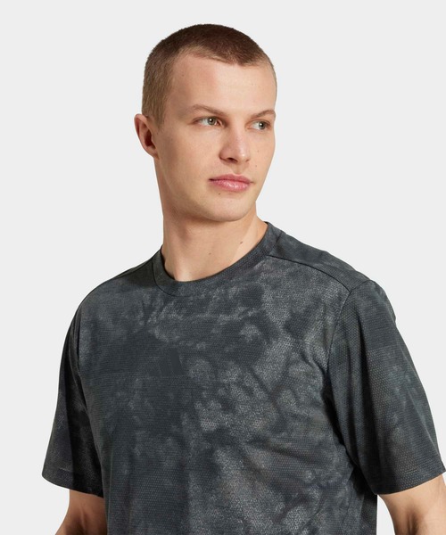 adidas（アディダス） tシャツ パワーグラフィック半袖Tシャツ