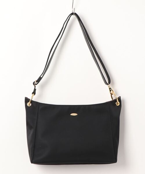 BURBERRY BLUE LABEL（バーバリーブルーレーベル） ショルダーバッグ
