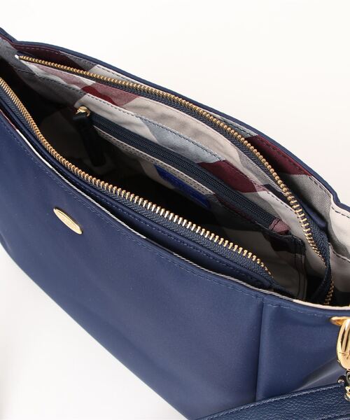 BURBERRY BLUE LABEL（バーバリーブルーレーベル） ショルダーバッグ