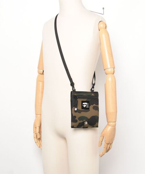 A BATHING APE（アベイシングエイプ） ショルダーバッグ FREE グリーン