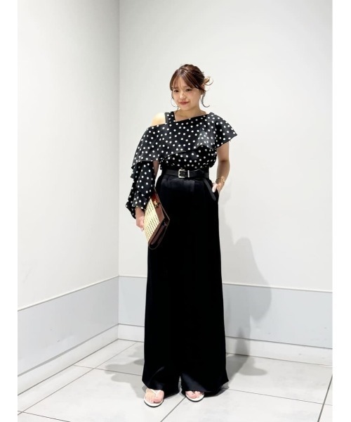 ブラウス シャツ 「LOULOU WILLOUGHBY」アシメフリルオフショルブラウス レディースの画像