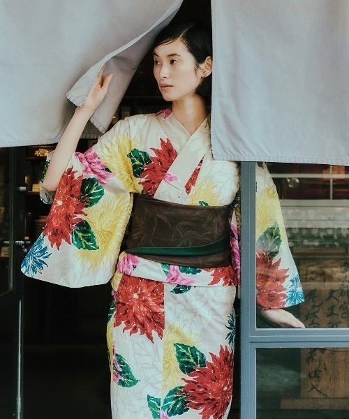 KEITA MARUYAMA（ケイタマルヤマ） 浴衣 × Ameri BEIGE FLOWER YUKATA