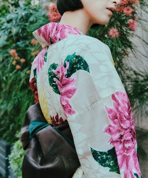 KEITA MARUYAMA（ケイタマルヤマ） 浴衣 × Ameri BEIGE FLOWER YUKATA