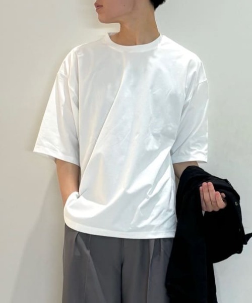 Right-on（ライトオン） tシャツ 「PLUS ONE」裾ワンポイントロゴ半袖