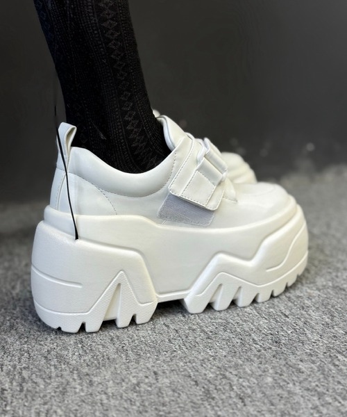 極美品』AKIKOAOKI petit ローファー スニーカー 厚底 ベルクロ