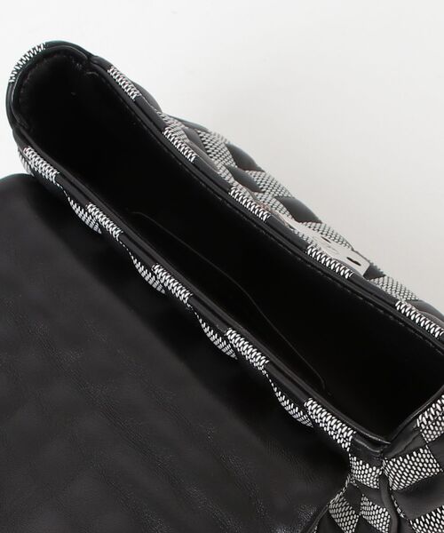 LOUIS VUITTON（ルイ・ヴィトン） ダミエ ツイストBB ショルダーバッグ