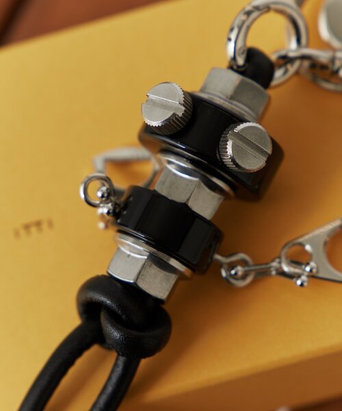 ITTI（イッチ） キーホルダー 「ITTI」CRISTY ROBOT KNOT CHARM