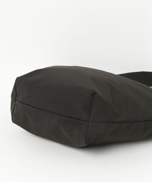 anuke（アンヌーク） ショルダーバッグ Knot Nylon Bag メンズ