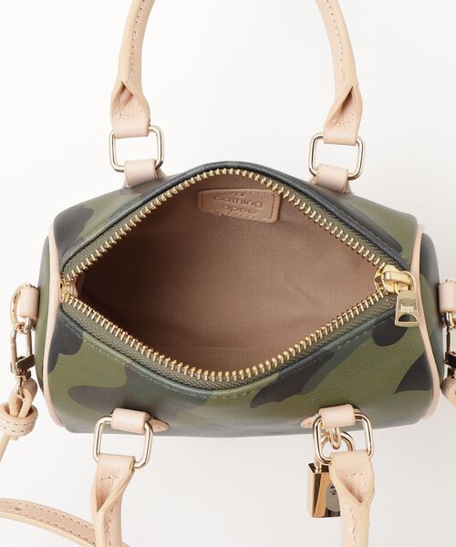 A BATHING APE（アベイシングエイプ） ショルダーバッグ バッグ 1ST