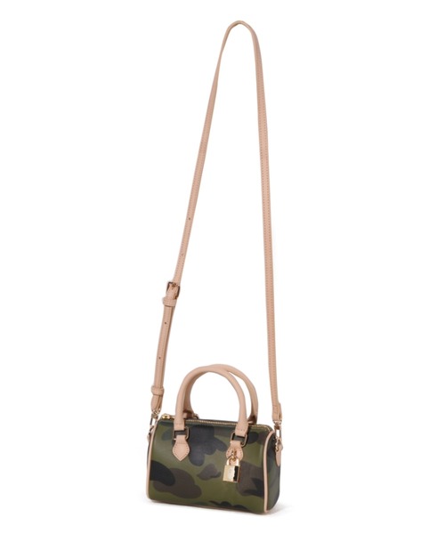 A BATHING APE（アベイシングエイプ） ショルダーストラップ