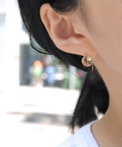 anq.（アンク） ピアス 「anq.」K10・ OneStoneピアス(カイヤナイト