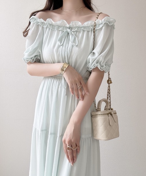 Ada. ワンピース 2WAYオフショルティアードシフォンワンピース