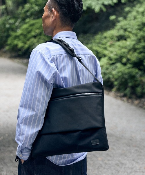 UNTRACK ショルダーバッグ 「アントラック」 ショルダーバッグ OUTDOOR 