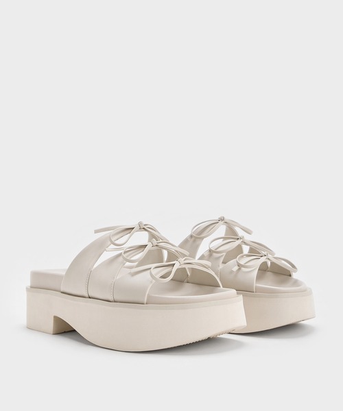 CHARLES ＆ KEITH（チャールズ&キース） 厚底 サンダル Dorri ドリー