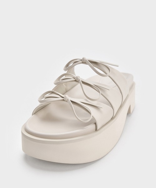 CHARLES ＆ KEITH（チャールズ&キース） 厚底 サンダル Dorri ドリー