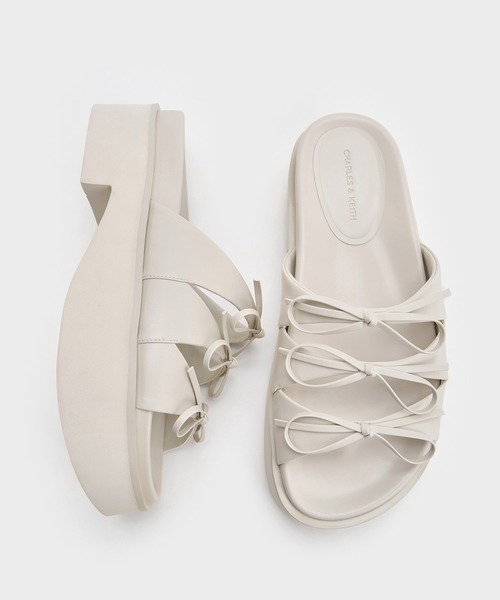 CHARLES ＆ KEITH（チャールズ&キース） 厚底 サンダル Dorri ドリー