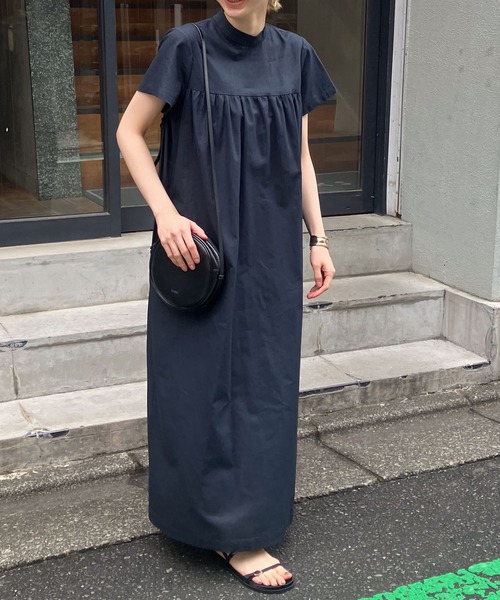 Audrey and John Wad マルチサイズ ワンピース ハーフスリーブ