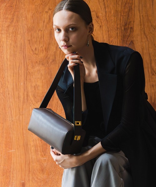 LA MARGE ショルダーバッグ バッグ 「本革」スクエア ワンハンドル