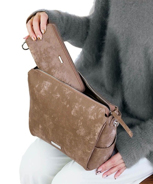 BARCOS（バルコス） 財布 「BARCOS/バルコス」シルキーレザーラウンド