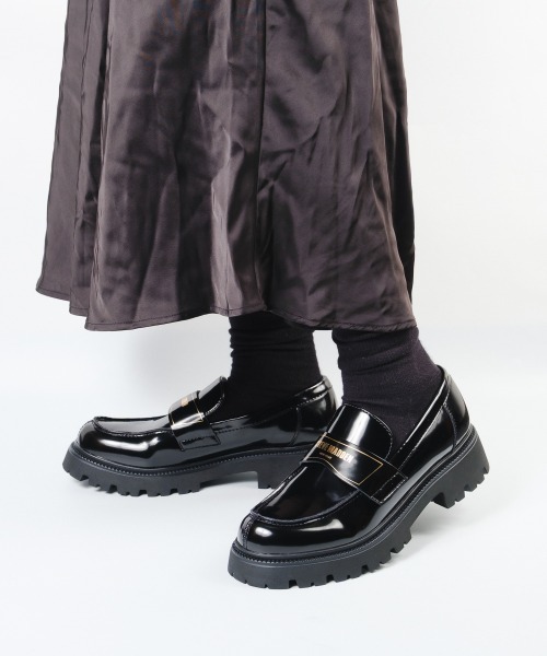 ヒール4..5cm スティーブマデン レディース ロゴベルト厚底ローファー ローファー 靴 シューズ スタイルアップ ワイドバンド クラシカル ブラック 黒 送料無料 STEVE MADDEN FILE-AWAY-VA STEVE MADDEN（スティーブ・マデン） ローファー ロゴベルト厚底