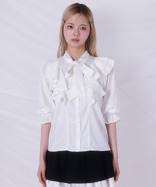 Fickle Bebe♡サテンフリルリボンブラウス♡アクシーズファム Fickle Bebe（フィクルベベ） ブラウス シャツ リボンタイフリル