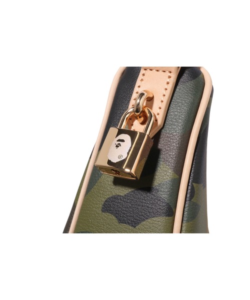 A BATHING APE（アベイシングエイプ） ハンドバッグ 1ST CAMO HAND BAG