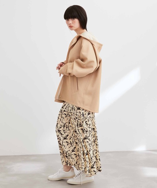 極美品 アダムエロペ フーディーブルゾン ダンボール素材 ゆったり ストレッチ セール】【サステナブル】ダンボールフーディーパーカー（パーカー