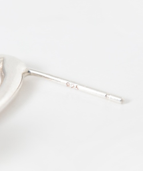【新品未使用】SMELLY so’　pearl drop pierce SMELLY ピアス so' pearl drop pierce レディース : ZOZOTOWN
