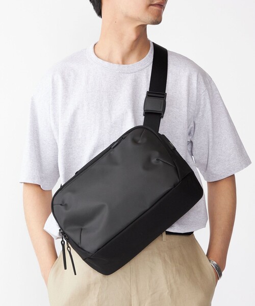 SHIPS（シップス） ショルダーバッグ 「SHIPS別注」Aer: TECH SLING