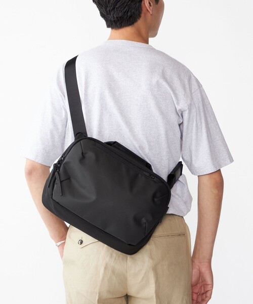 SHIPS（シップス） ショルダーバッグ 「SHIPS別注」Aer: TECH SLING