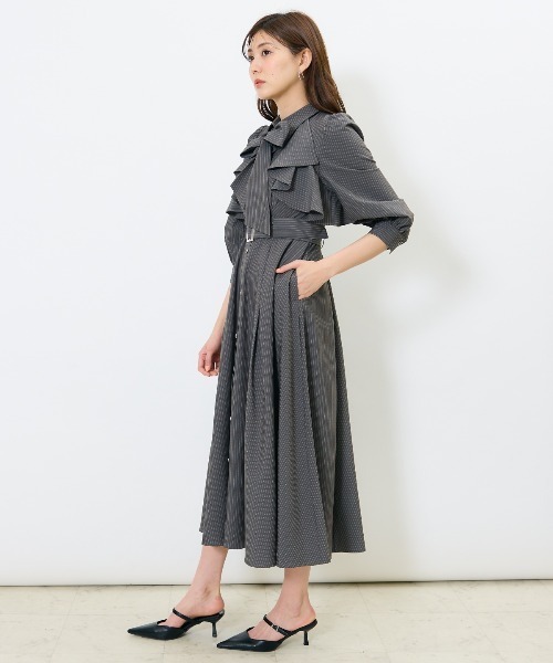 AND COUTURE ワンピース ストライプフリルケープワンピース