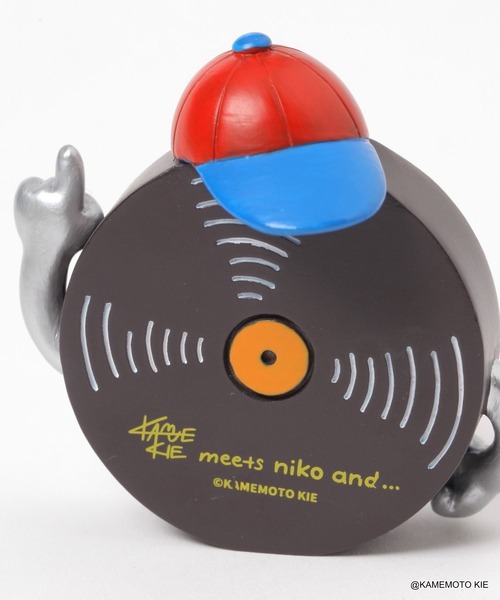 niko and…（ニコアンド） インテリア 「BOP TUNE RECORDS」お座り