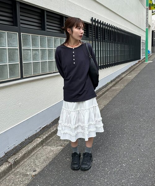 Discoat（ディスコート） スカート 「umm.」ティアードミドルスカート