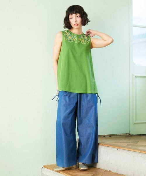 Jocomomola（ホコモモラ） tシャツ Jardin テレコフラワー刺繍
