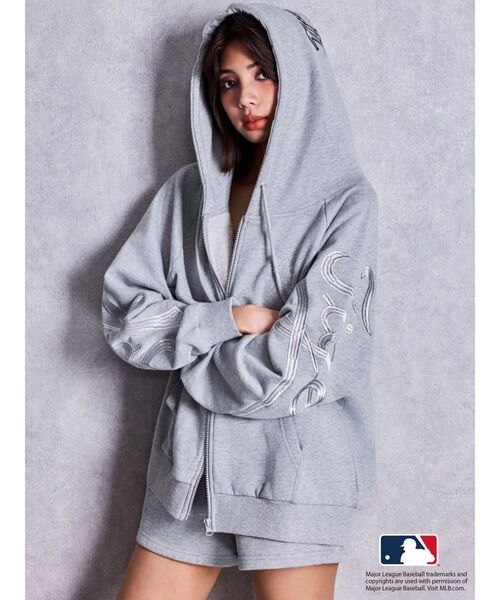 MLB パーカー GYDA「MLB」bijou logo BIGパーカー「セットアップ着用