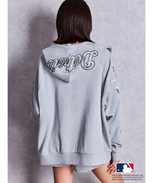 MLB パーカー GYDA「MLB」bijou logo BIGパーカー「セットアップ着用