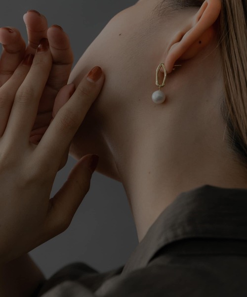 【新品未使用】SMELLY so’　pearl drop pierce SMELLY ピアス so' pearl drop pierce レディース : ZOZOTOWN