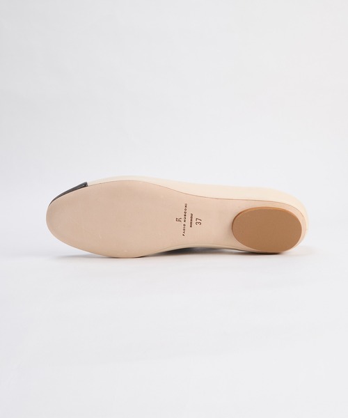 【ほぼ未使用品】FABIO RUSCONI フラットパンプス ベージュ 春 22 FABIO RUSCONI(ファビオ ルスコーニ)のフラットシューズ通販