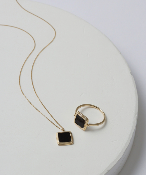 Lilas 指輪 リング 「WEB限定」スライスオニキススクエアリング K10