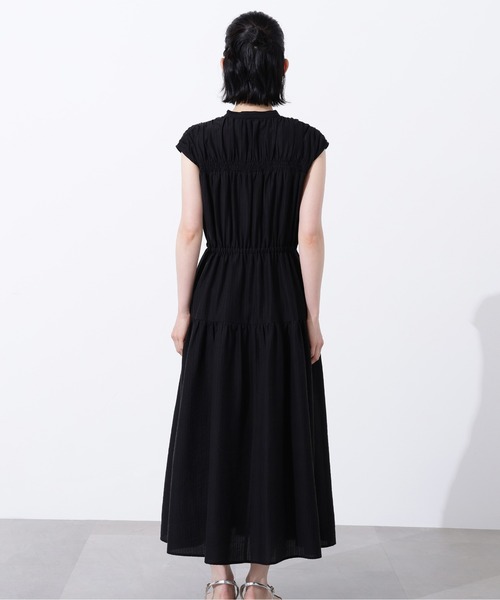 新品未使用品 ナチュラルビューティ ノースリーブワンピース 夏服 膝丈 フラワープリントノースリーブワンピース｜エヌドット